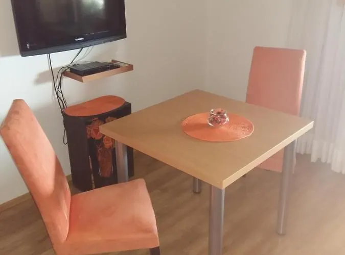 Kamelija Apartment *